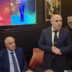 1769780949639575221-1