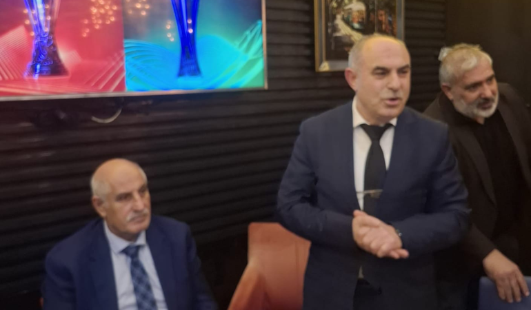 1769780949639575221-1