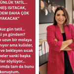 Beyaz ve Siyah Minimalist El Yazısı Anneler Günü Kişisel Instagram Gönderisi