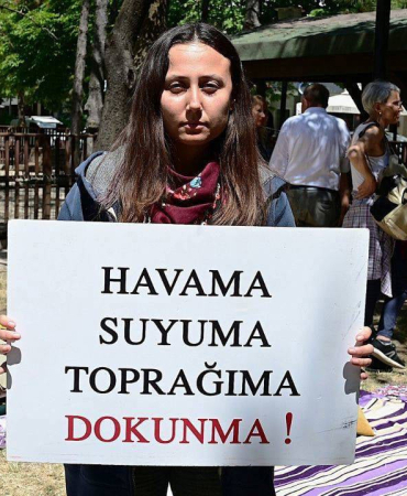 esra-isik